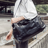 Sac Weekend à Main Bandoulière de Luxe en Cuir