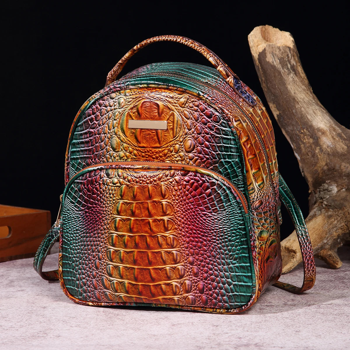 Sac à Dos Effet Croco de Petit Format Chic pour Femme