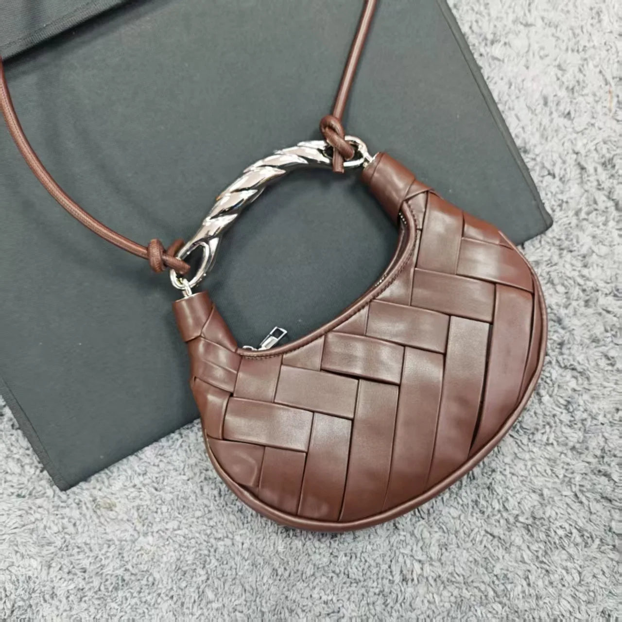 Sac À Main Tressé Motif Entrelac
